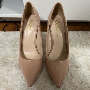 tan stiletto heels